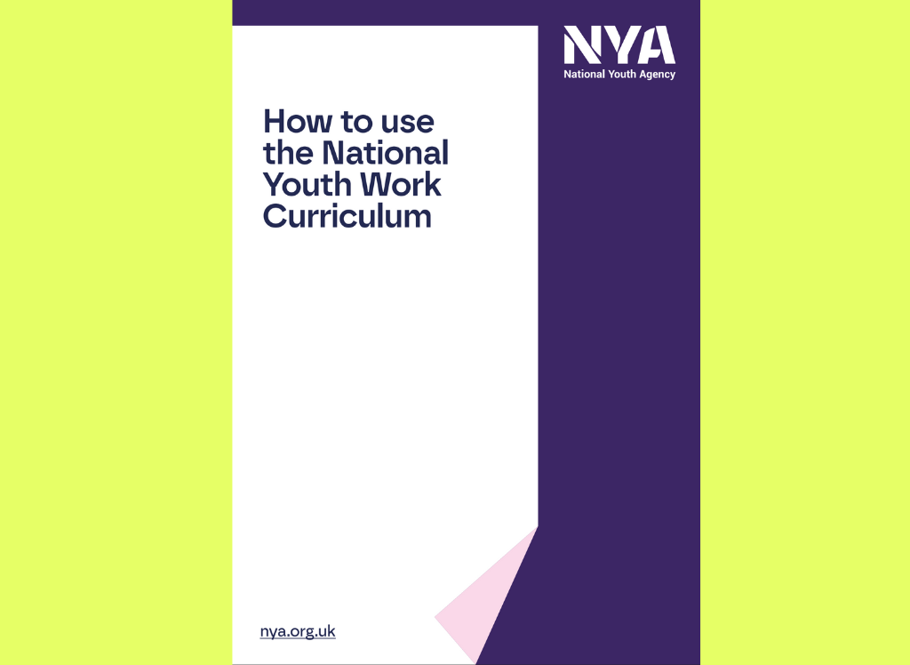 How to use the national youth work curriculum